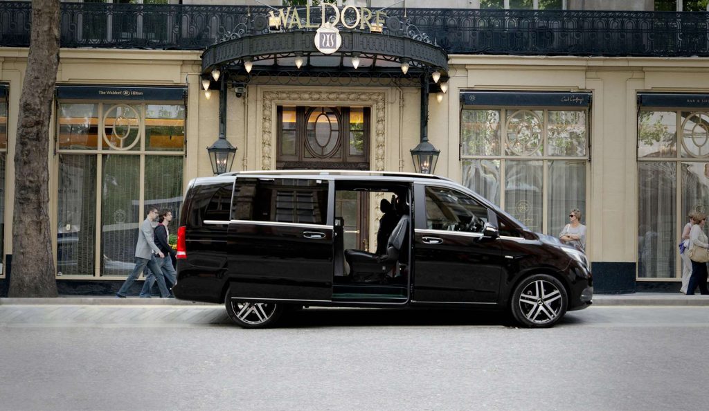 Alquiler de minivan con chófer en Madrid.